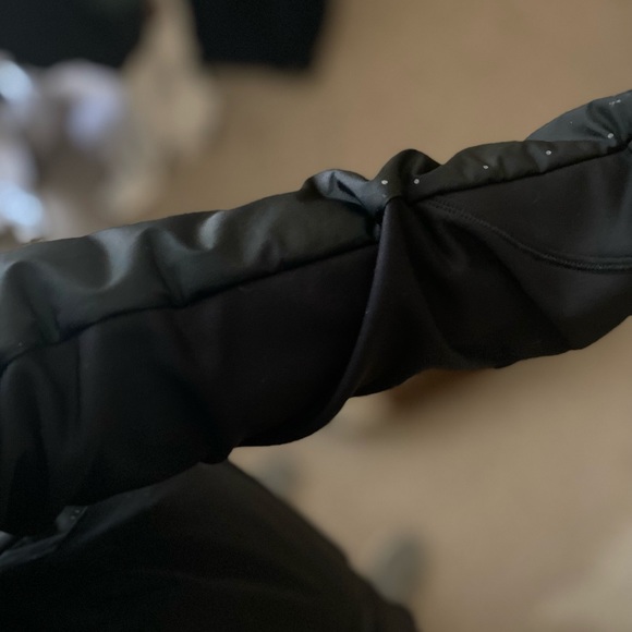 COPY - Lululemon Slim-Fit Running Jacket Black Size 6/small - Picture 3 of 6